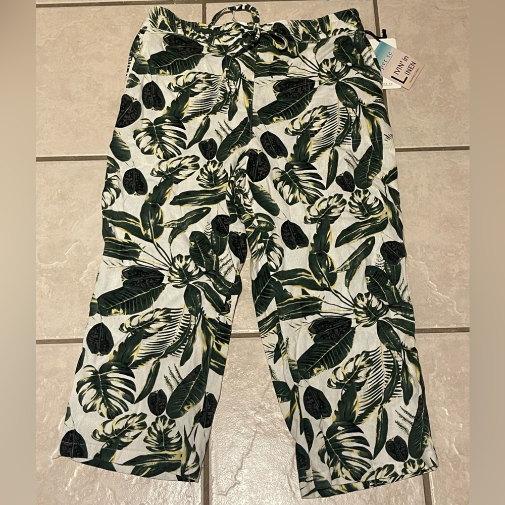 Women’s Tropical Leaf Print Casual Linen Blend Cropped Pants Small